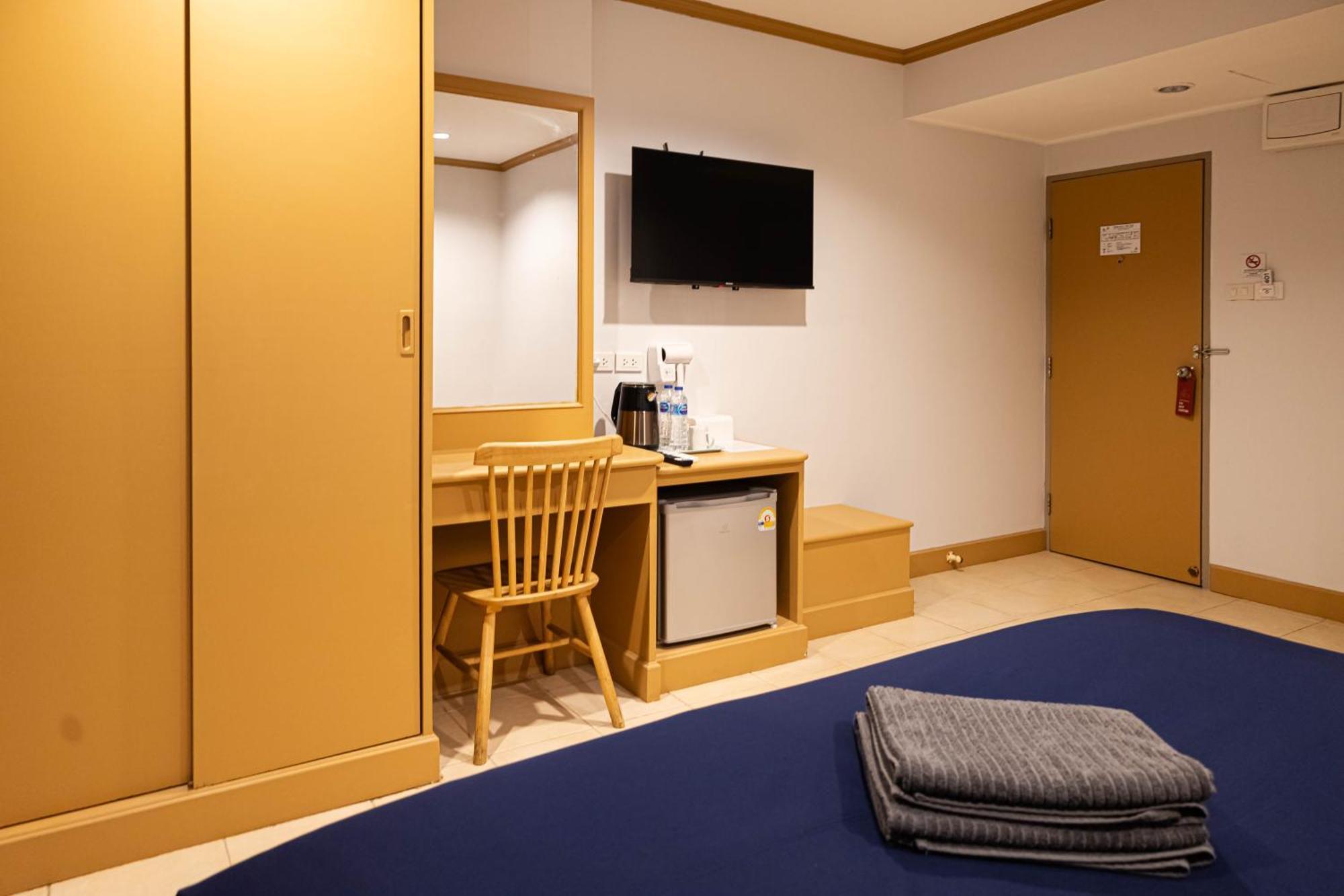 Хостел Jb House Patong